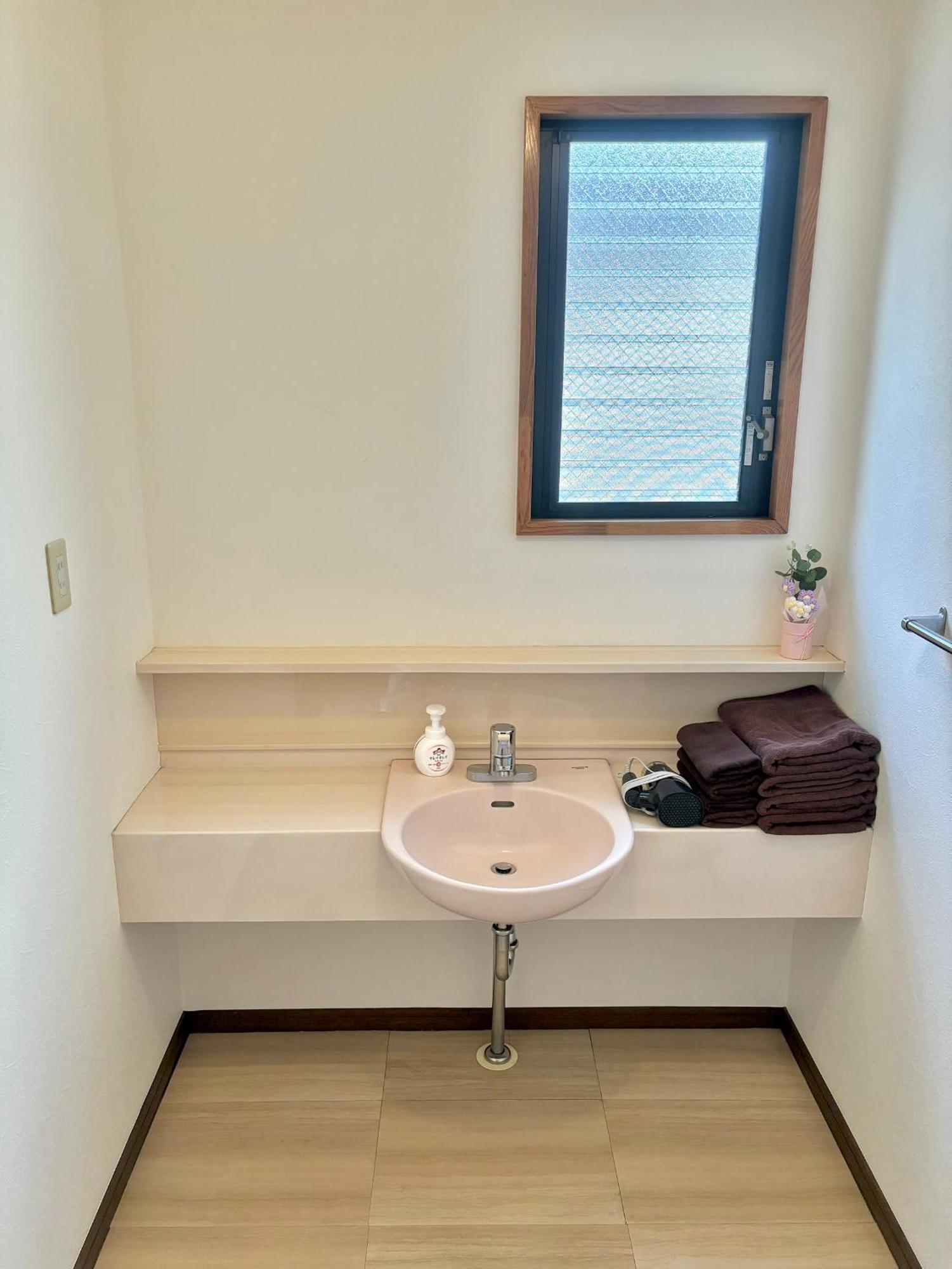 Koiwa Detached House 小岩駅にある戸建のおうち 完全分離型住宅2F Tokyo prefektur Exteriör bild